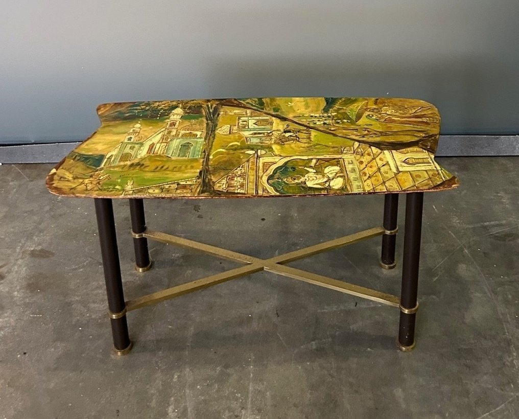 Κεντρικό τραπέζι - Ξύλο, Ορείχαλκος - Τραπέζι σαλονιού από ξύλο, χειροποίητα ζωγραφισμένο, δεκαετία του '50. #1.0