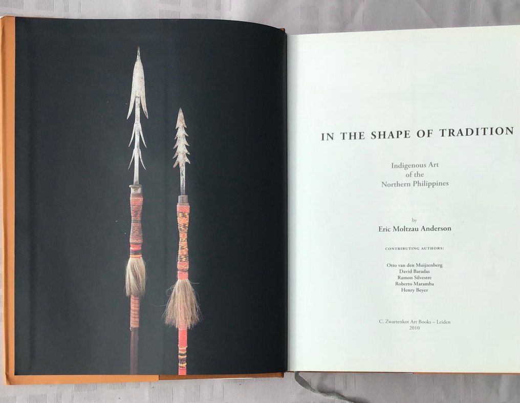 Éric Moltzau Anderson - In the Shape of Tradition, Indigenous Arts of the Northern Philippines - 2010 #2.1