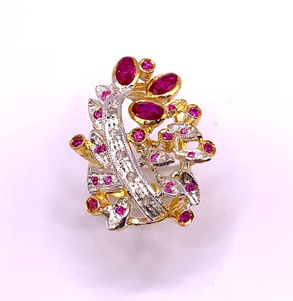 没有保留价 - 鸡尾酒戒指 - 9 kt. 黄金, 银 红宝石 - 钻石 - Rubini #1.0