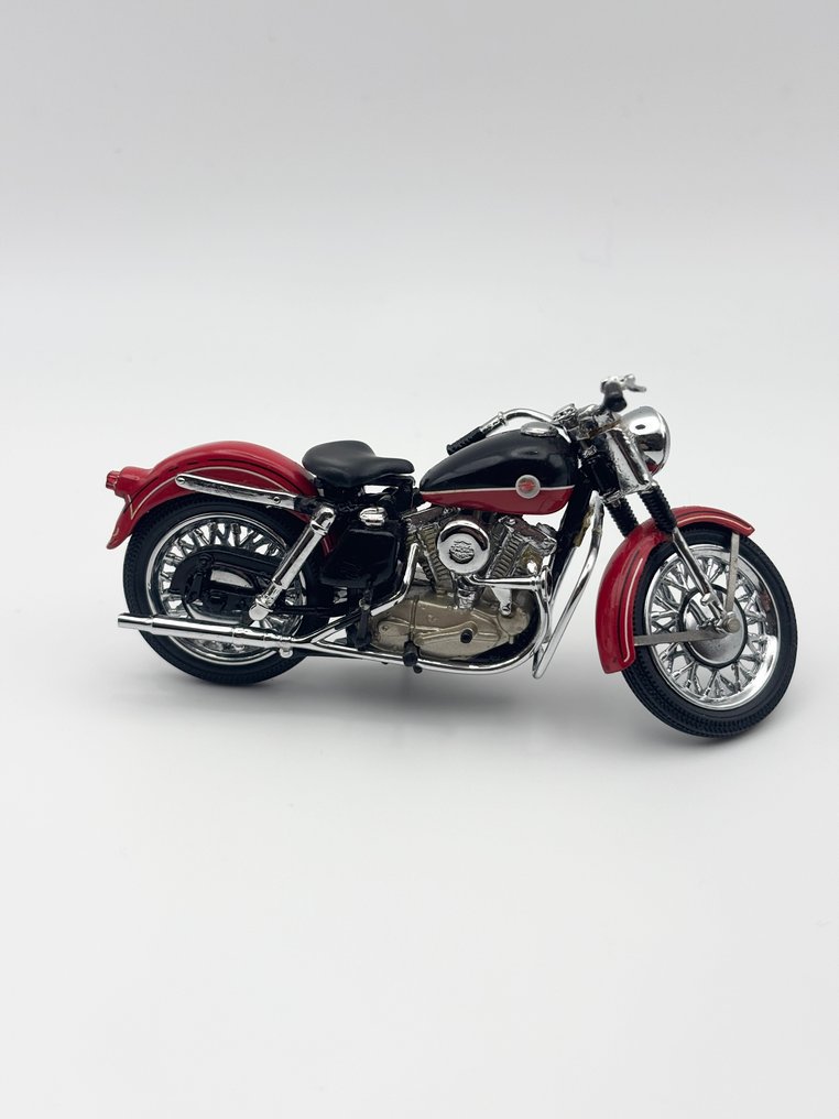 Franklin Mint 1:24 - Model car - 1957 Harley-Davidson Sportster - Die-cast metal model with Certificate of Authenticity. Includes original documentation. Good #3.2