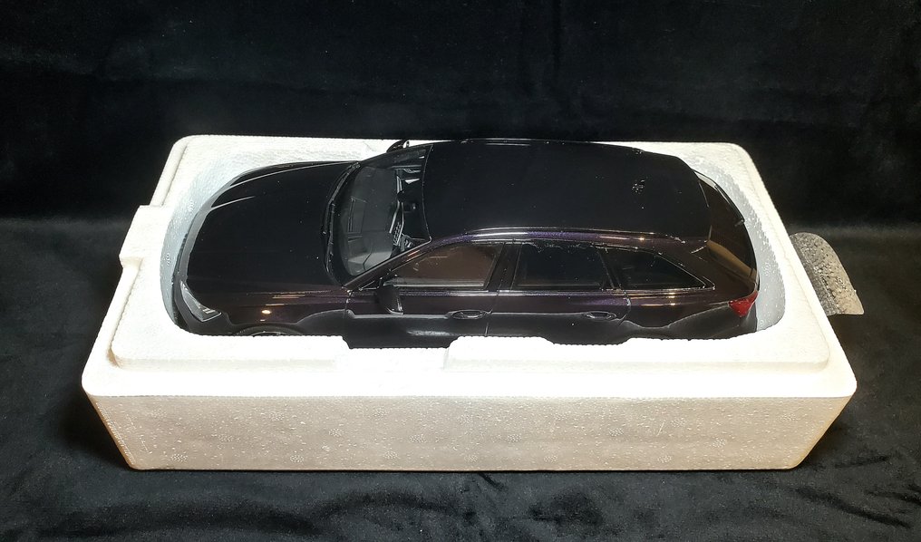 GT Spirit 1:18 - Modelbil - Audi RS6-R AVANT C8 #2.1