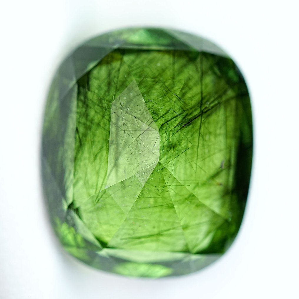 没有保留价 - 1 pcs 绿色 橄榄石 - 18.60 ct - 国际宝石研究院(IGI) - 稀有金红石!顶级光泽 #4.3