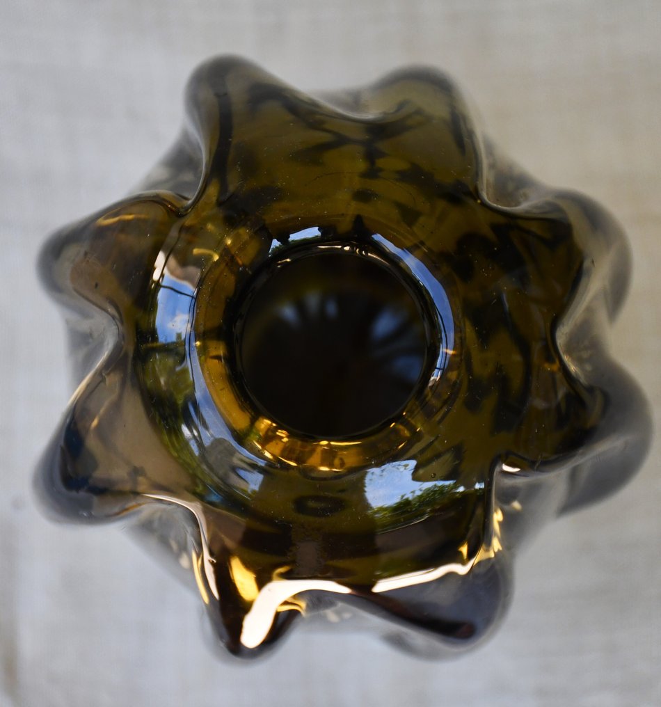 花瓶 - 彩色玻璃 - Brutalism #3.2