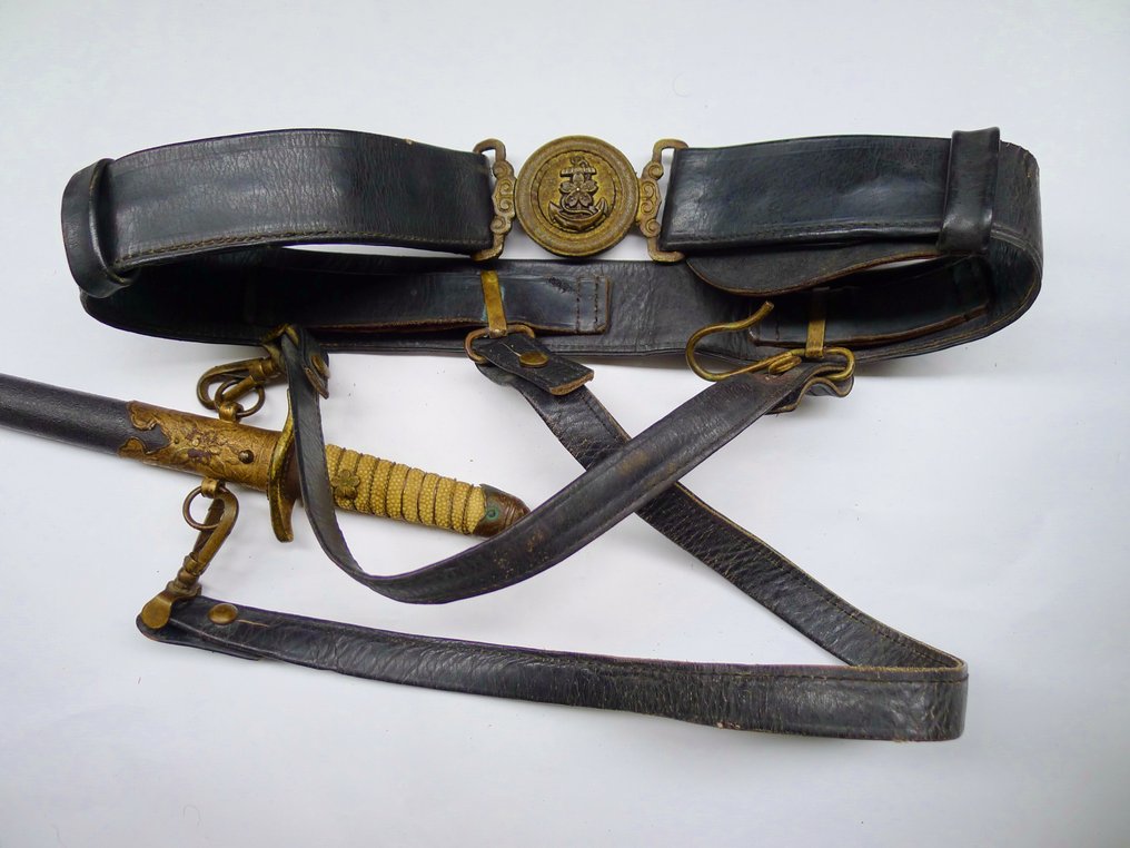 匕首 - 日本 #1.0