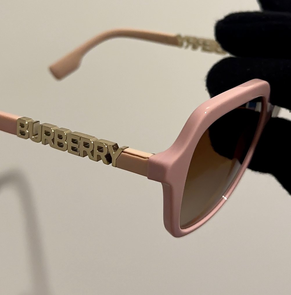 Burberry - Sunglasses #1.0