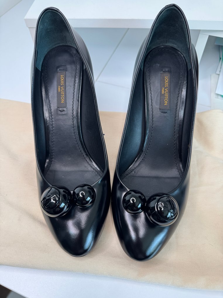 Louis Vuitton - Pumps - Size: EU 38 #4.3