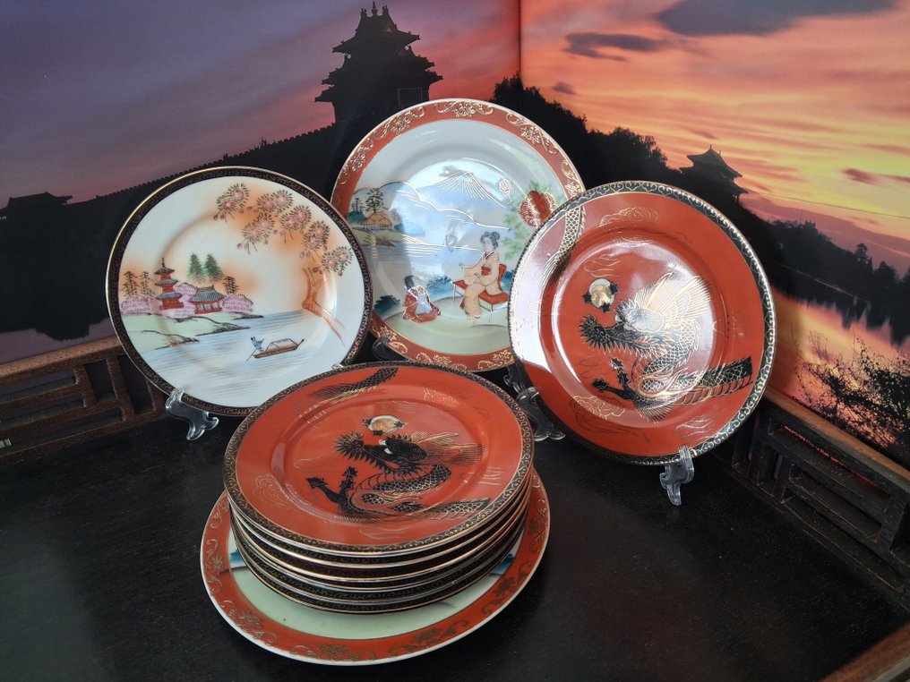 Themed collection - A collection of Japanese hand-painted plates. #1.0