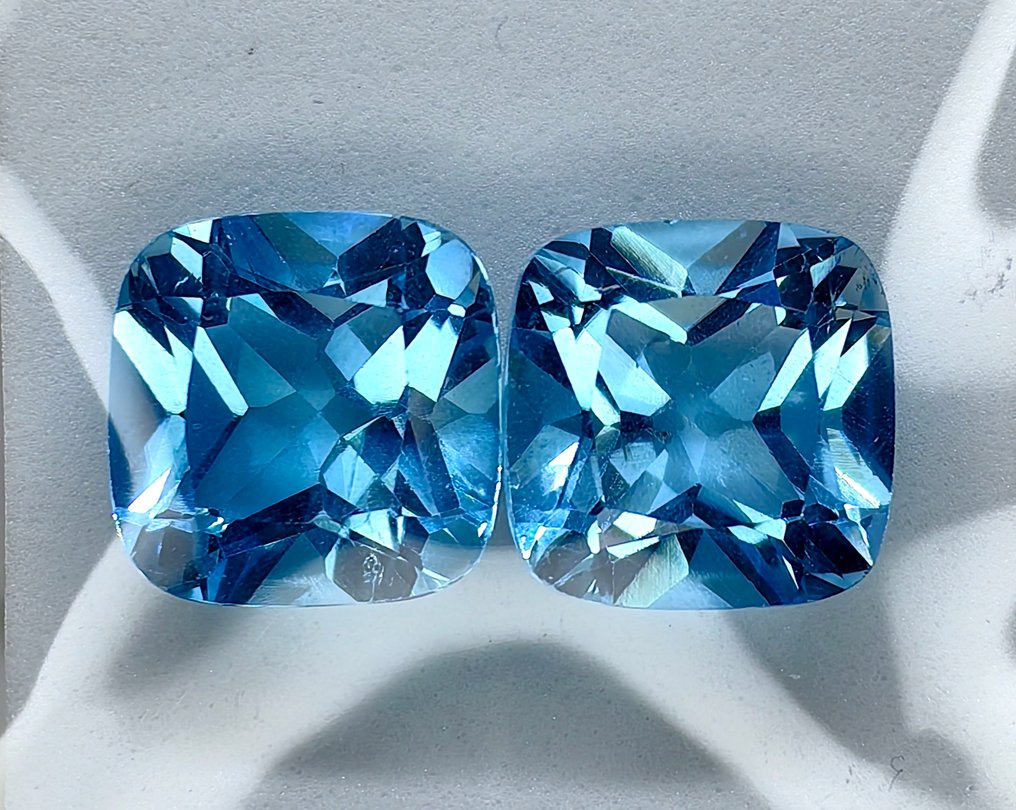 2 pcs  Topazio  - 24.54 ct - Instituto Gemólogico Español (IGE) #1.0