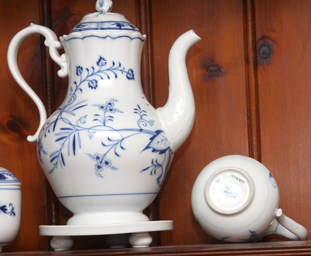 Meissen - 盘子 (33) - 瓷 - Blue Onion set #3.2