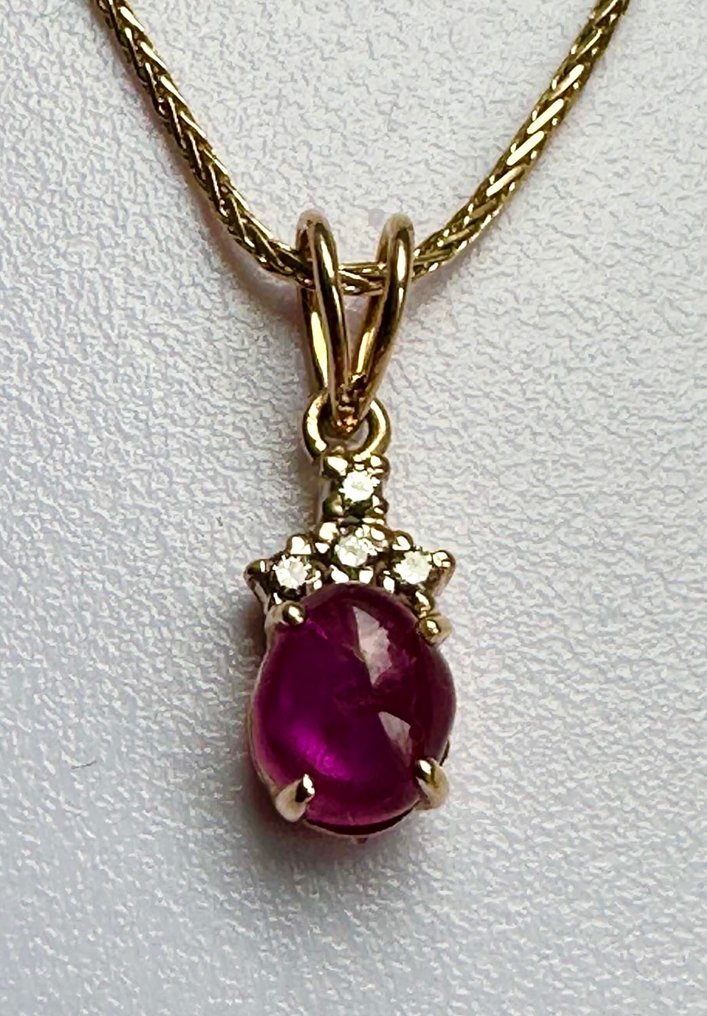 Kaulakoru riipuksella - 14 kt. Keltakulta, Valkokulta - 2.89ct. tw. Rubiini - Timantti - Tähti Ruby #3.2