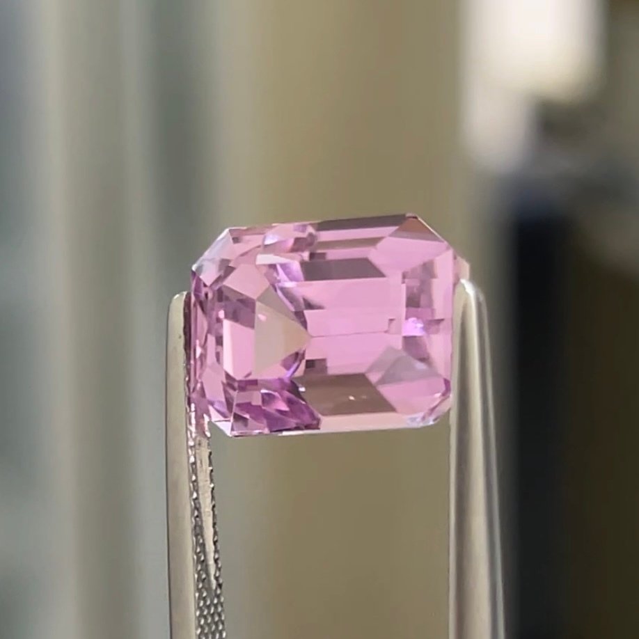 没有保留价 - 1 pcs 粉色, 紫色 紫锂辉石 - 14.87 ct - 国际有色宝石协会(ICA GemLab) - AAA 精细切割 未加热 #3.2