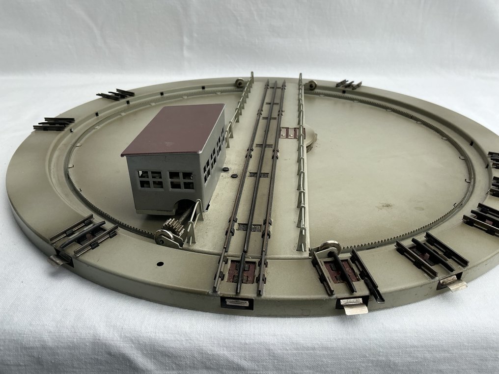 Märklin H0 - 7186 - Model train attachment (1) - Electric turntable with switch and connection diagram in copy. #4.3