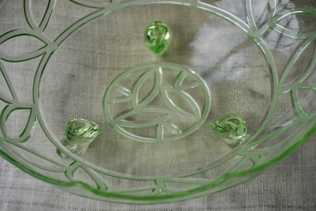 Schwepnitz - 碗 - 铀玻璃 #3.2