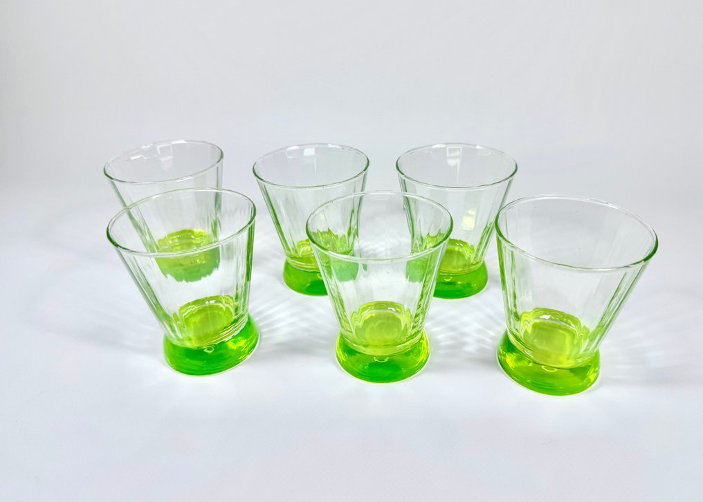 Drinking set for 6 (6) - uranium glass - Set of 6 glasses #4.3