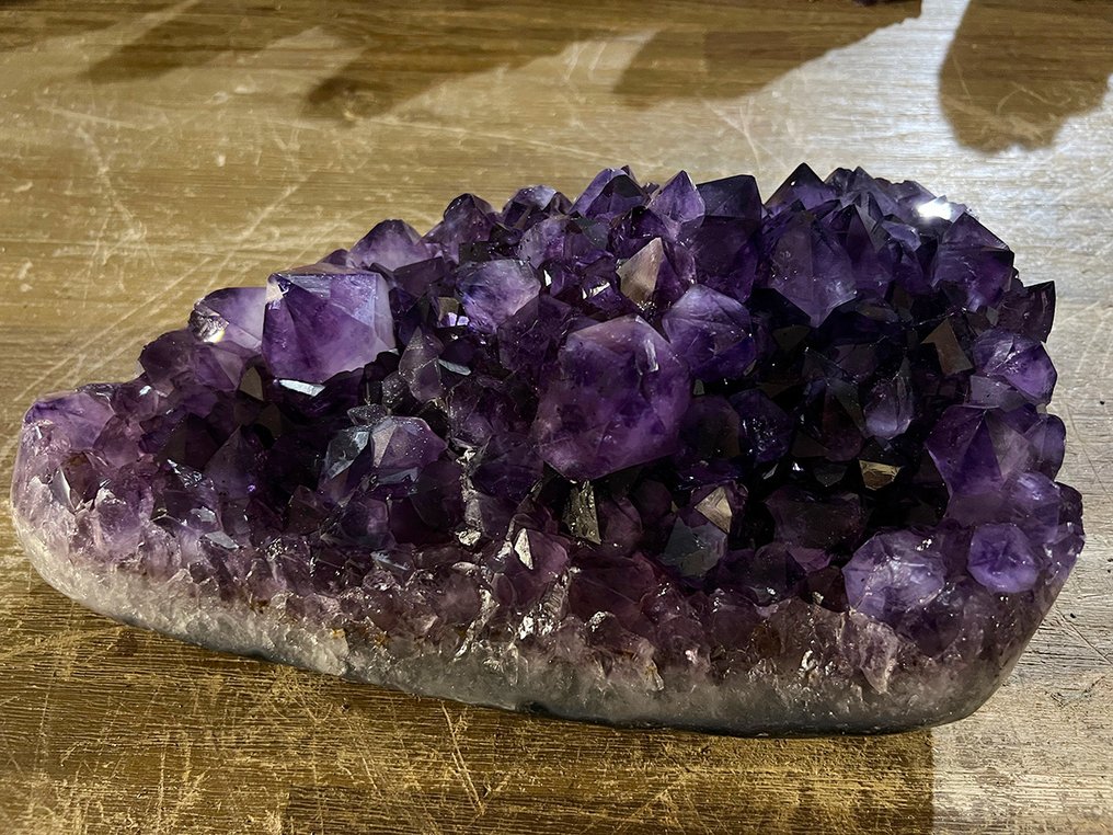 Amethyst Crystal cluster - Height: 18 cm - Width: 30 cm- 5.6 kg - (1) #4.3