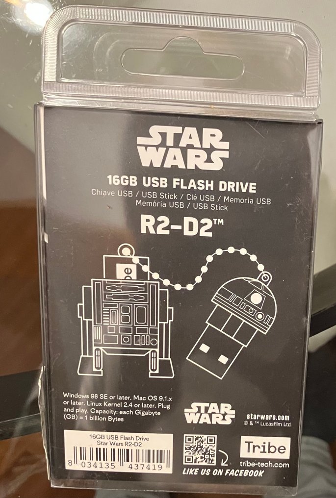 Tribe  - Action figure R2-D2 - 2010-2020 #1.0
