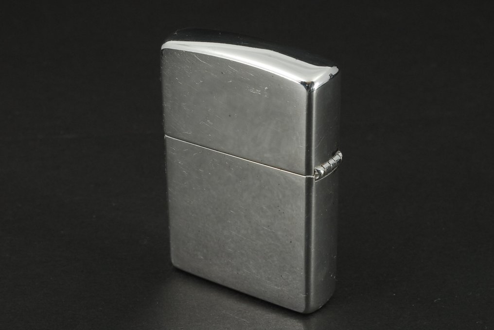 Zippo - Limited Edition “Eagle / Multi-Color Panel” (No.0048) Oil Lighter - No Reserve Price - Pocket lighter - Chrome-plated brass (polished finish) #3.2