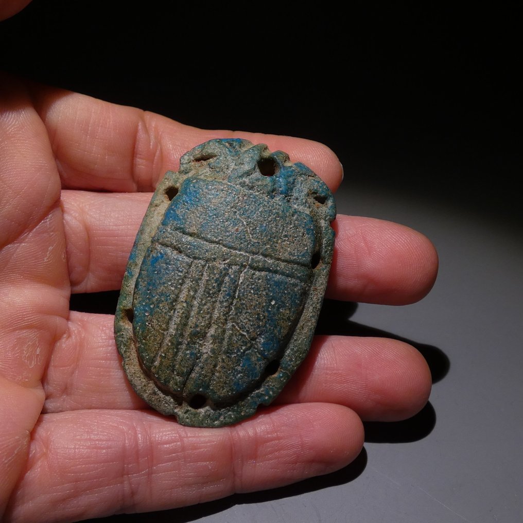 Altägyptisch Fayence Brustschildskarabäus. 5,2 cm L. Späte Periode, 664 – 332 v. Chr. #2.1