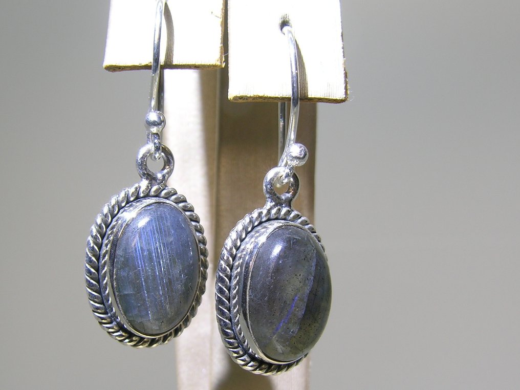 Labradorite Earrings - Height: 32 mm - Width: 12 mm- 4.82 g - (2) #3.2