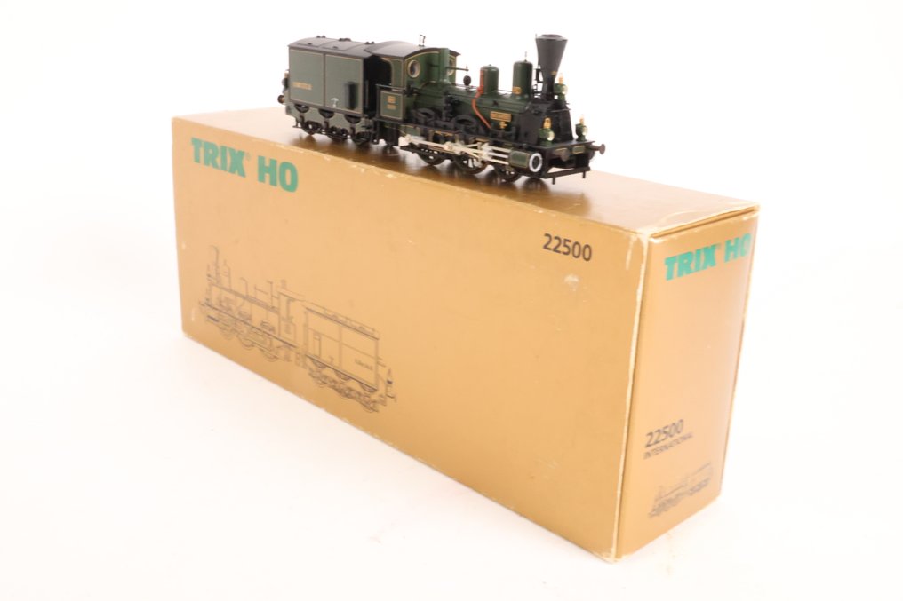 Trix International H0 - 22500 - Damplokomotiv med tilhengervogn (1) - BVI 'Murnau' - K.Bay.Sts.B #2.1