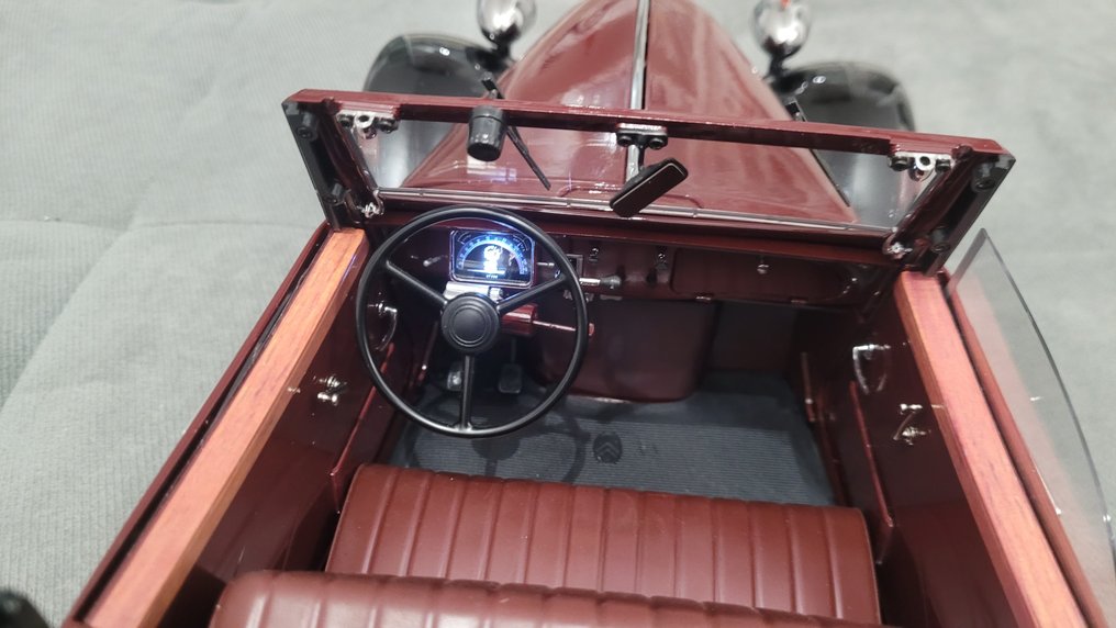 Hachette 1:8 - Modellbausatz - Traction Avant Citroën 11 Légère #4.3