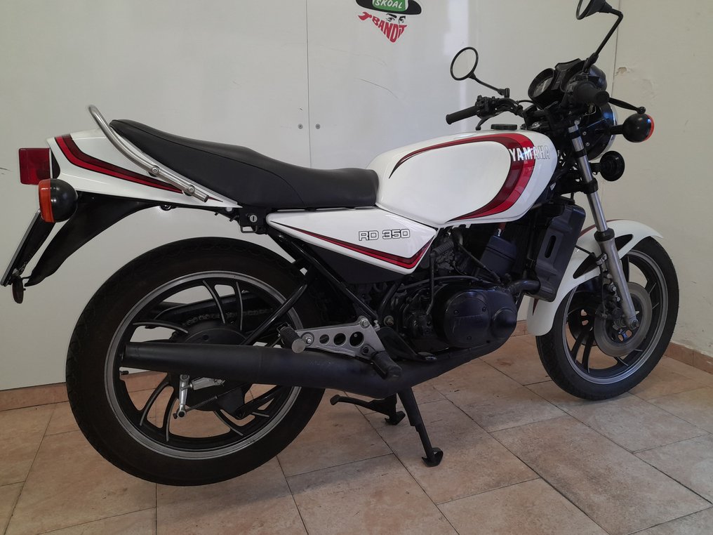 Yamaha - RD 350 LC - 4LO - 1982 #1.0