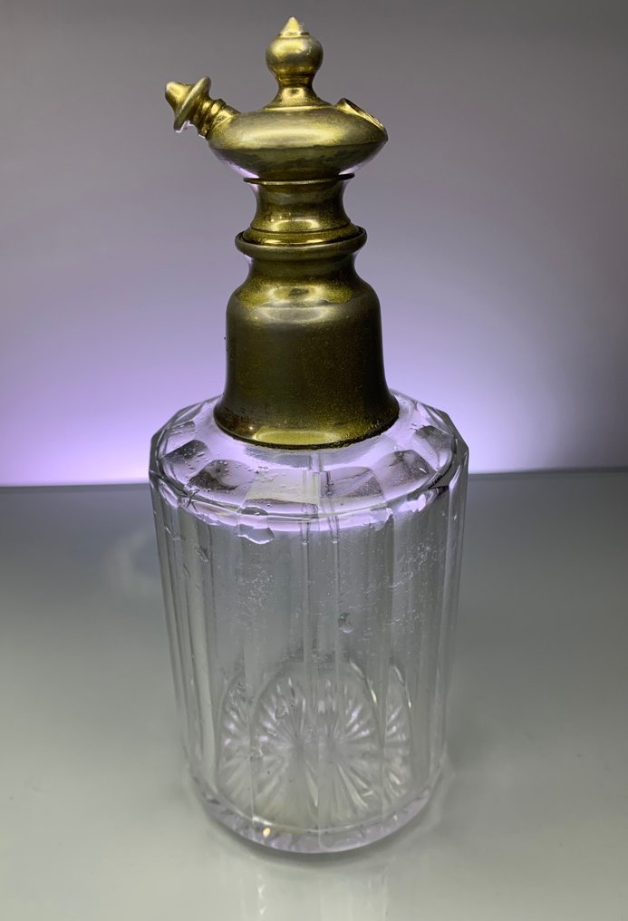 Baccarat - Perfume bottle - Crystal - Baccarat diamond-pattern #2.1