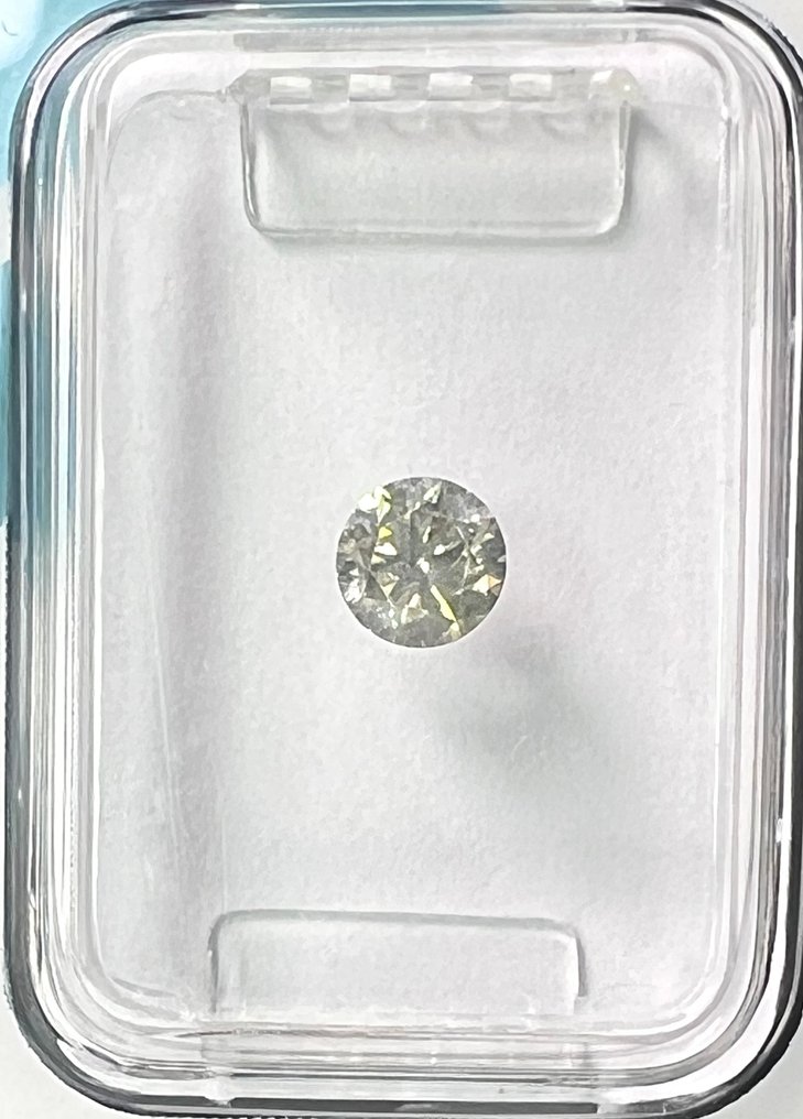 No Reserve Price - 1 pcs Diamond  (Natural)  - 0.32 ct - Round - K - I1 - International Gemological Institute (IGI) #1.0