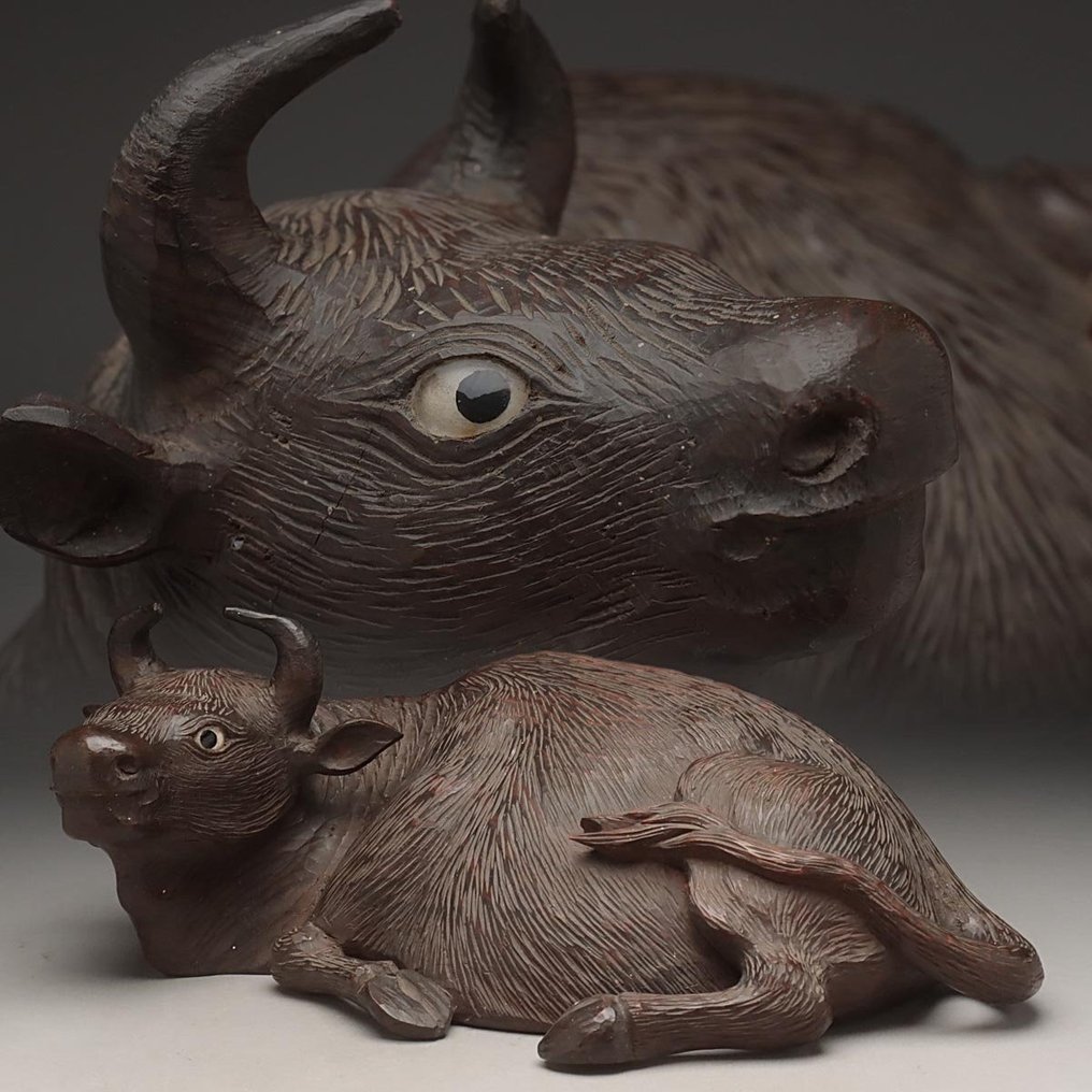 复古一渡堀仰卧牛配玉眼——日本木雕 - 木 - 日本 - 1900-2000 #1.0