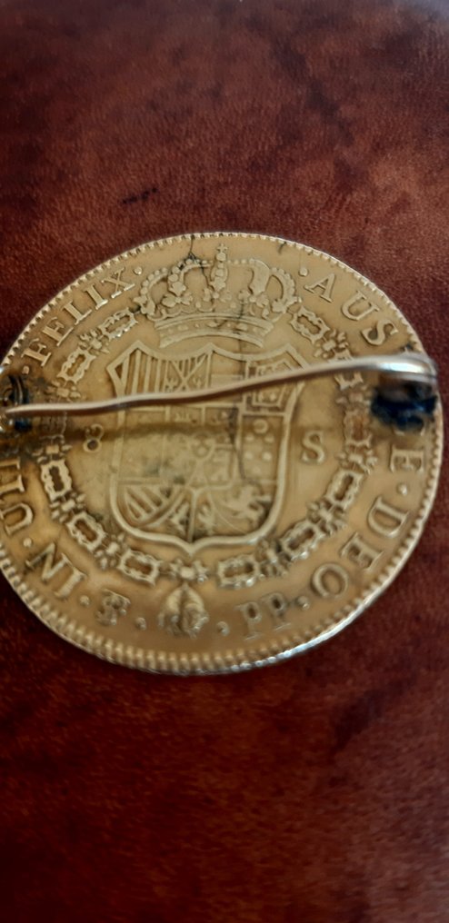 Spanien. Carlos IV. 8 Escudos 1802 Potosi PP - Coin used as a brooch with precious stone inlays #2.1