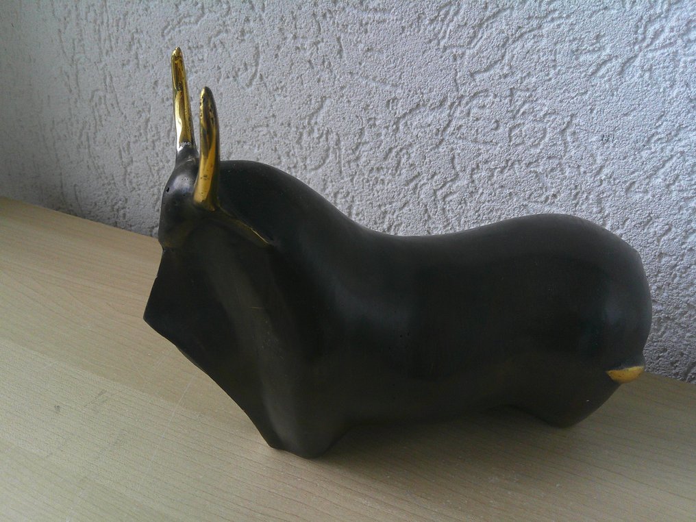 雕像 - STIER - 铜绿青铜 #4.3