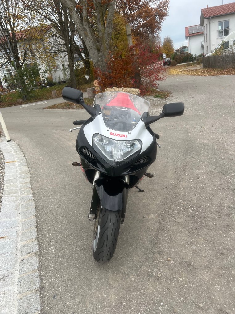 Suzuki - GSX-R 750 K1 - 750 cc - 2005 #1.0