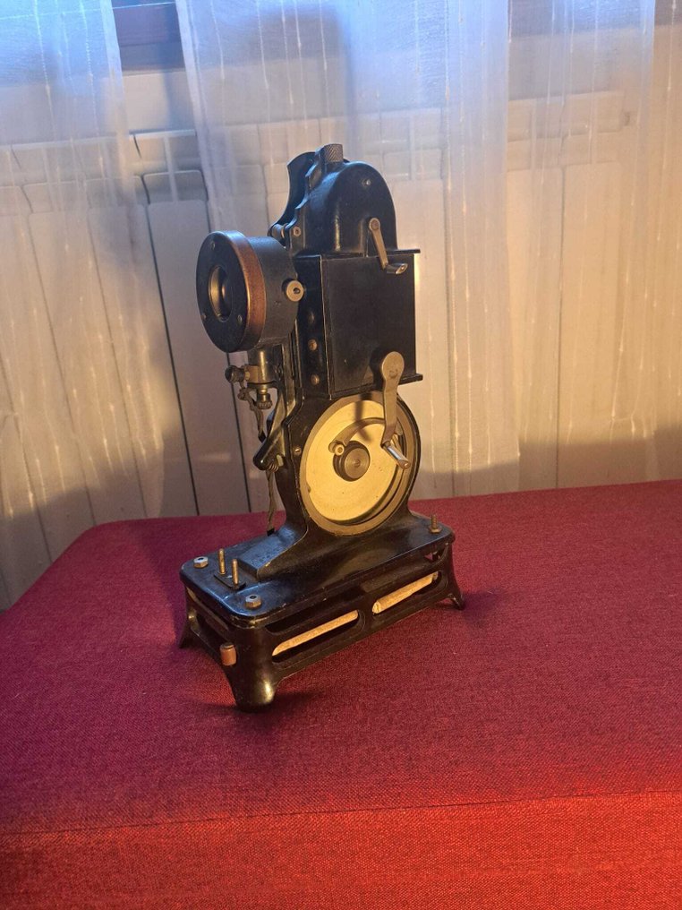 Pathe PB-Ex Film projector #2.1
