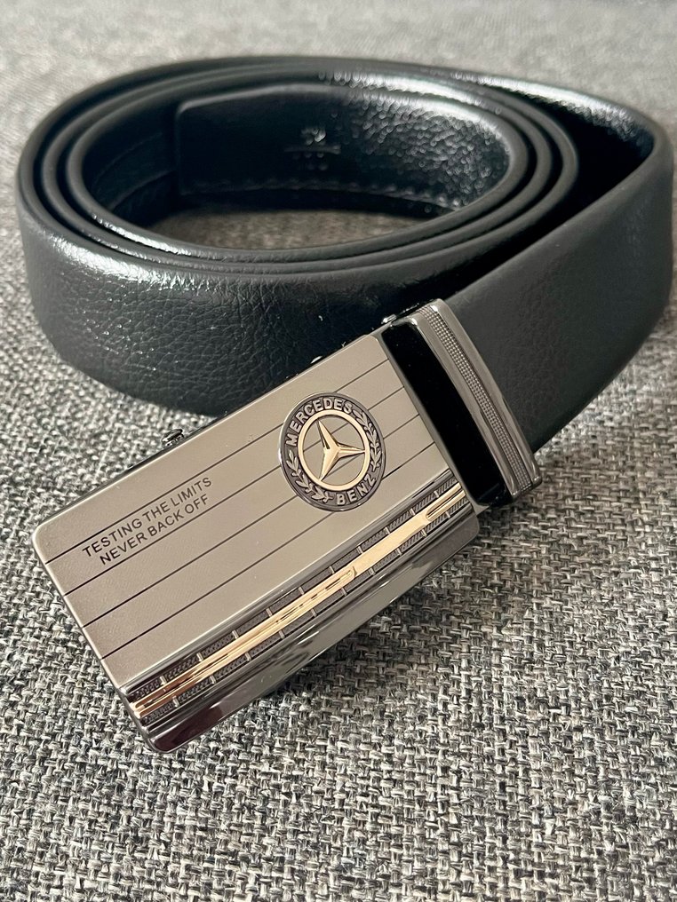 Vyö - Mercedes-Benz #1.0