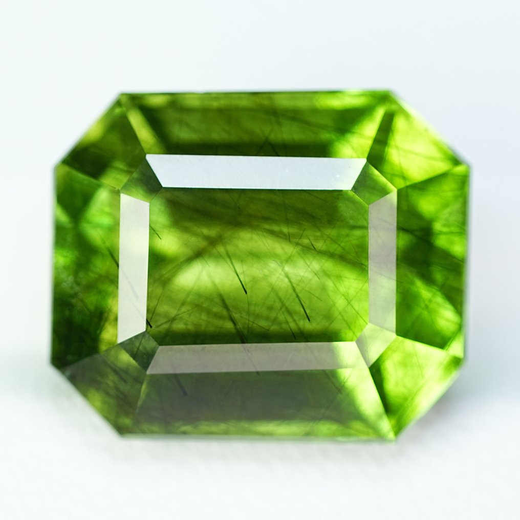 1 pcs  綠色 貴橄欖石  - 15.63 ct - 國際有色寶石協會 (ICA GemLab) - AAA 精细切割 无加热 #1.0