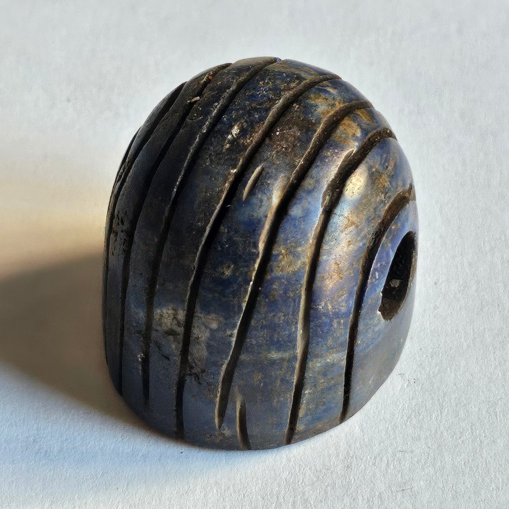 丝绸之路,中亚的 青金石 有翼的神话动物海豹珠子护符 - 32 mm #1.0