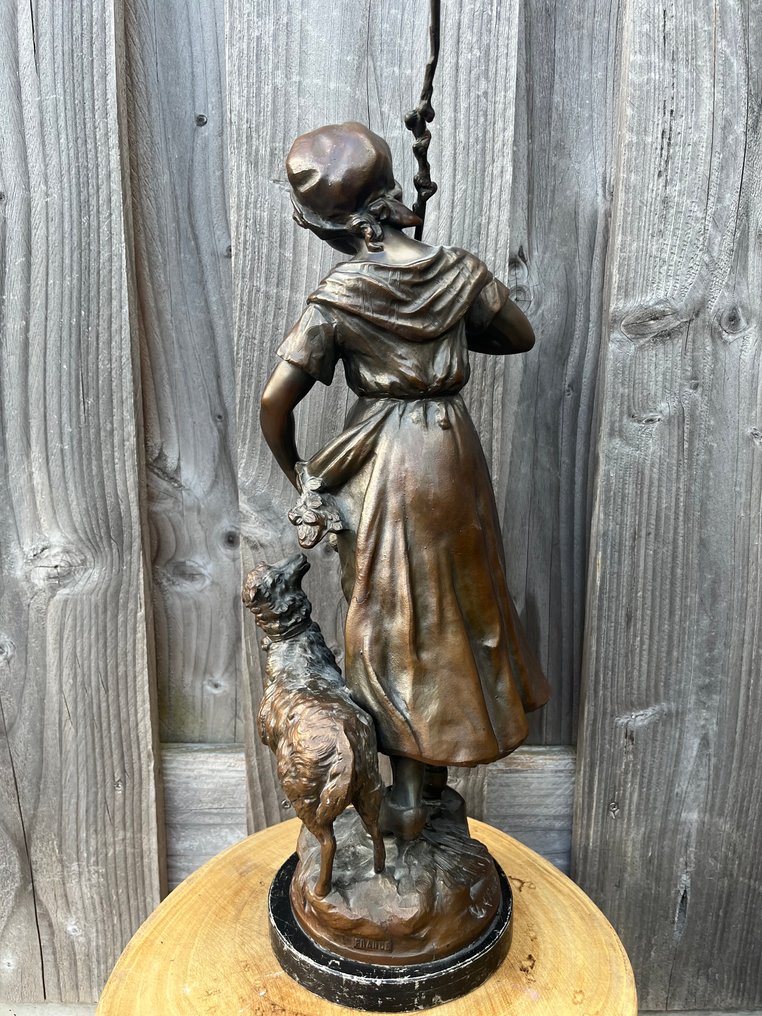 L & F Moreau - Statue, Herderin met schaap - 47 cm - Marble, Spelter #4.3