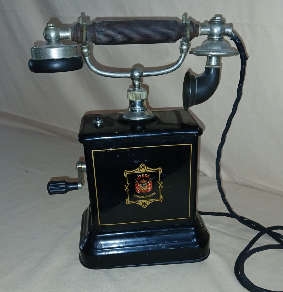 Jydsk Telefon Aktieselskab - Analog telefon - Metall, Trä, Bakelit #1.0