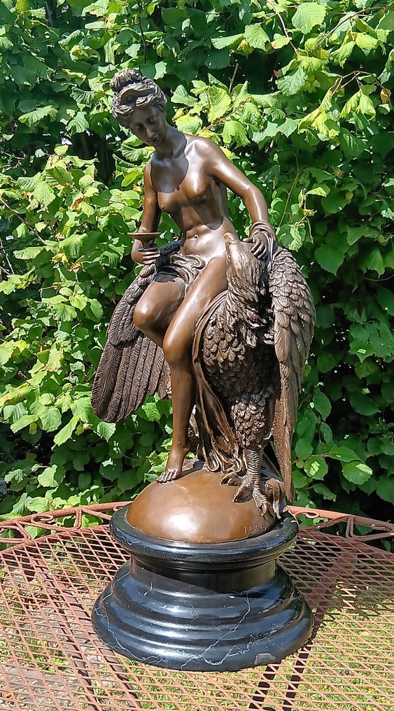 Γλυπτό, "Hebe en de adelaar" - 50 cm - μπρούντζος μάρμαρο #1.0