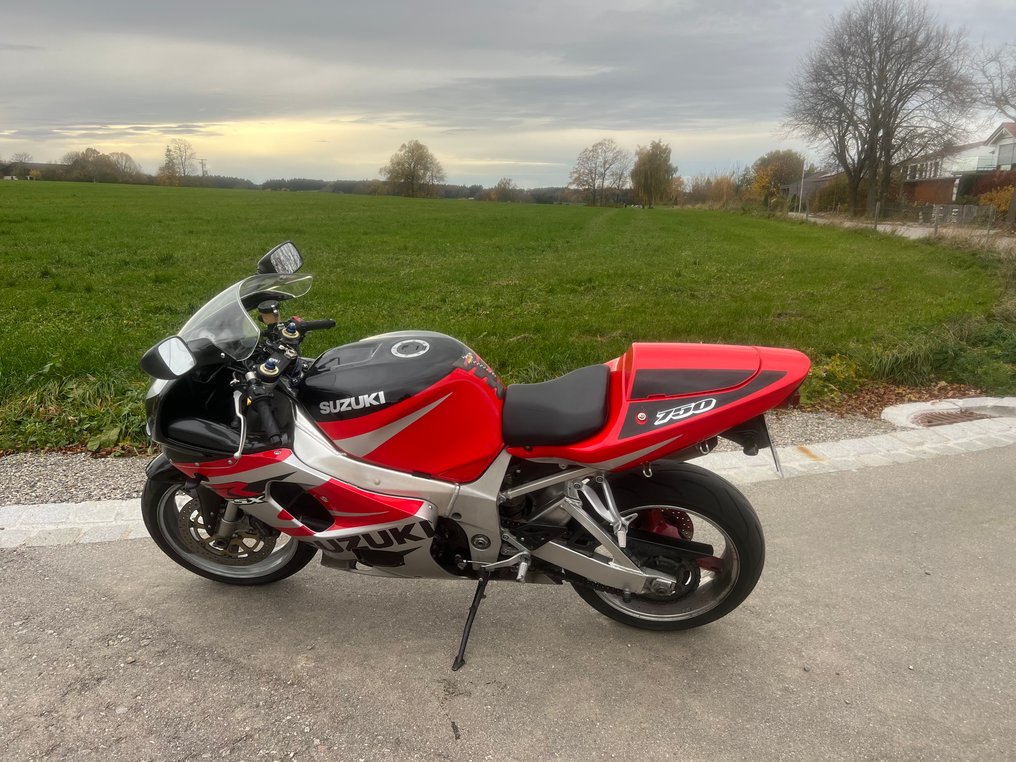 Suzuki - GSX-R 750 K1 - 750 cc - 2005 #1.0