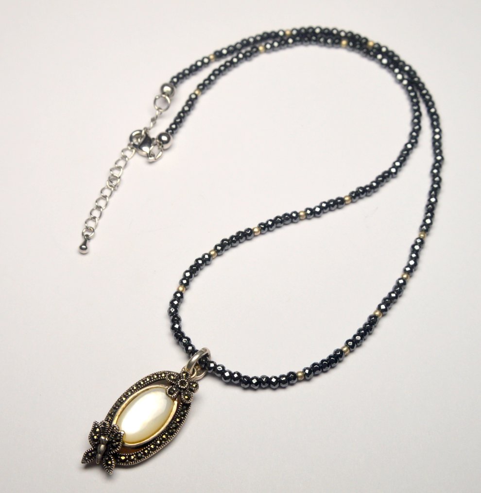 925 sølv - sort hematit og perlemor - Halskæde #1.0