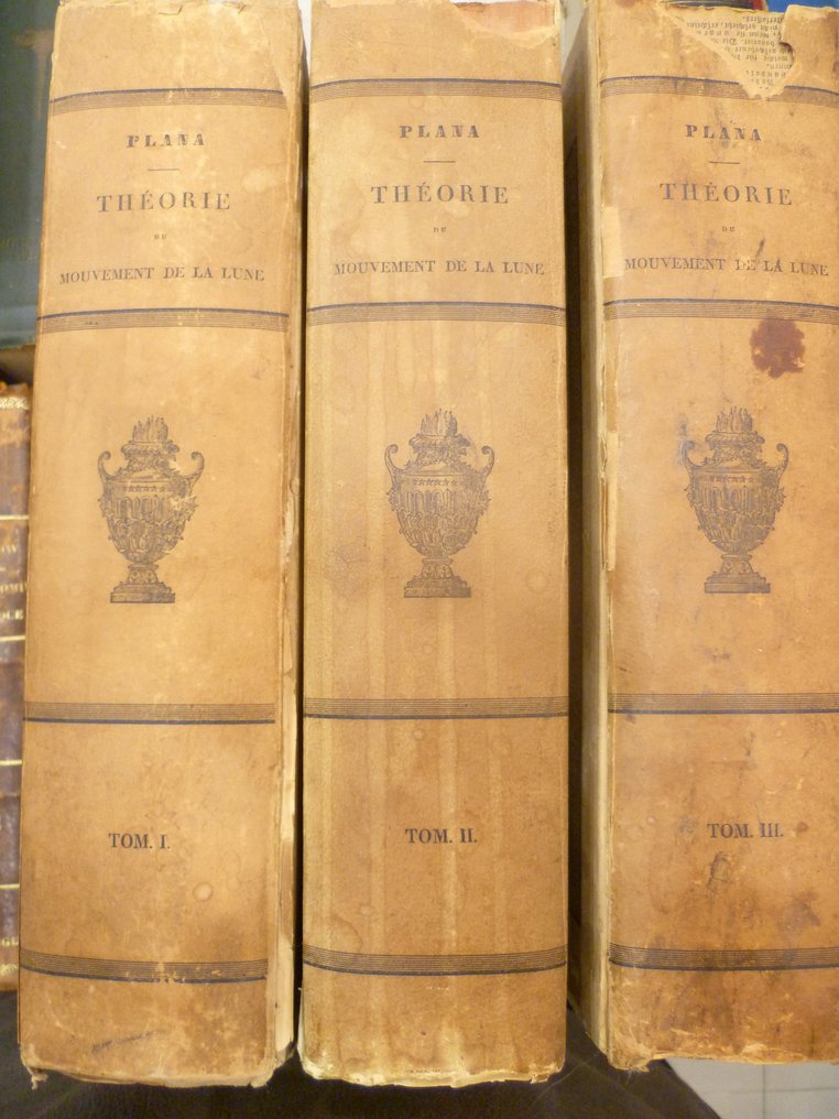 Giovanni Antonio Amedeo Plana - Theorie du mouvement de la lune - 1832 #1.0