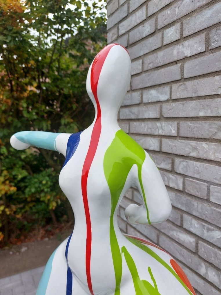 Statue, abstract image of a gymnastic lady 80 cm - 80 cm - polyresin #3.2