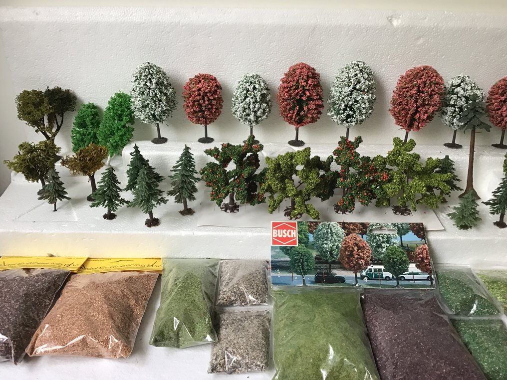 Busch, Mo - lak Heki H0 - Peisaj machetă tren (50) - Materiale pentru modelism, copaci, vopsea, divizare a pistei. #1.0
