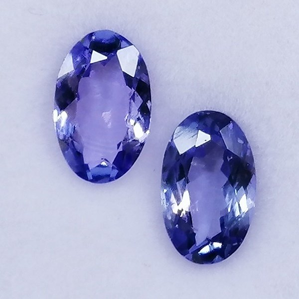 2 pcs  蓝色 坦桑石  - 2.02 ct - 西班牙宝石学院（IGE） #1.0