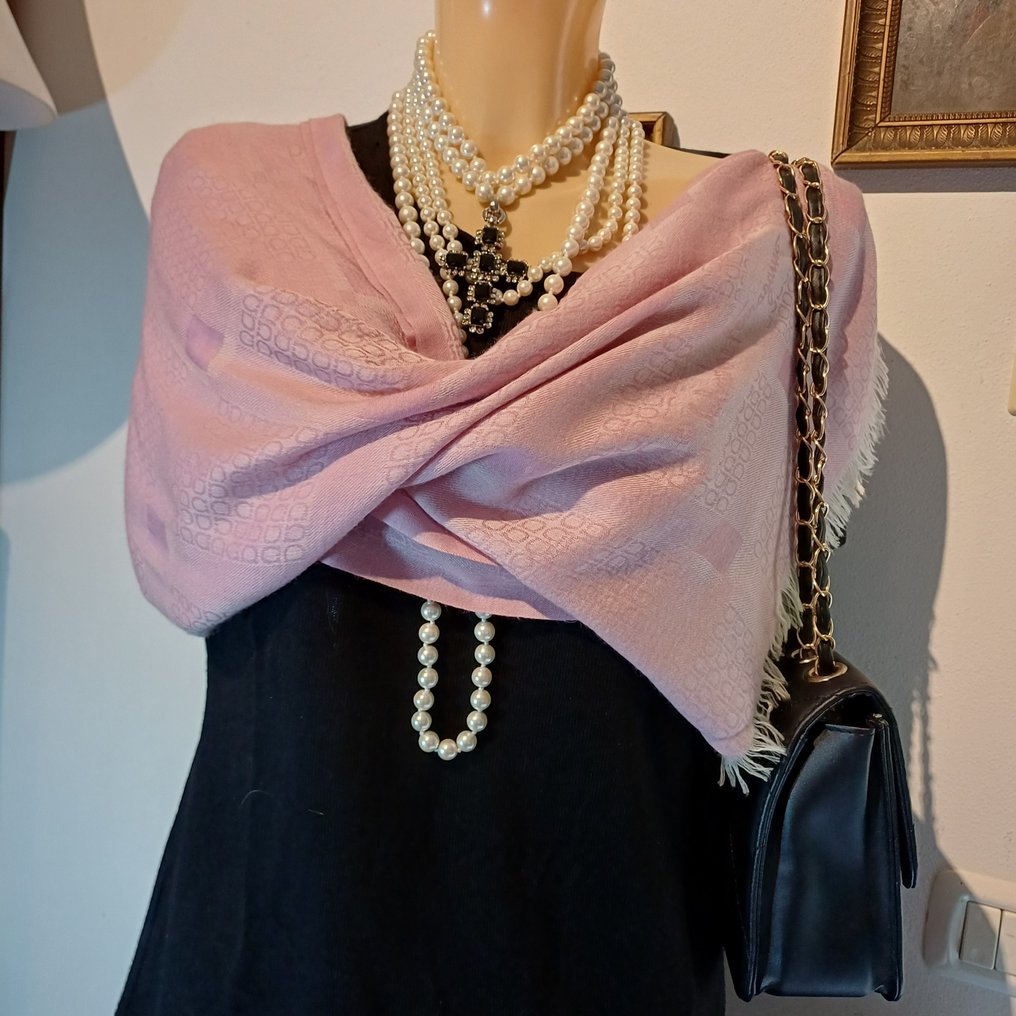 Salvatore Ferragamo - 披肩（披巾） #1.0