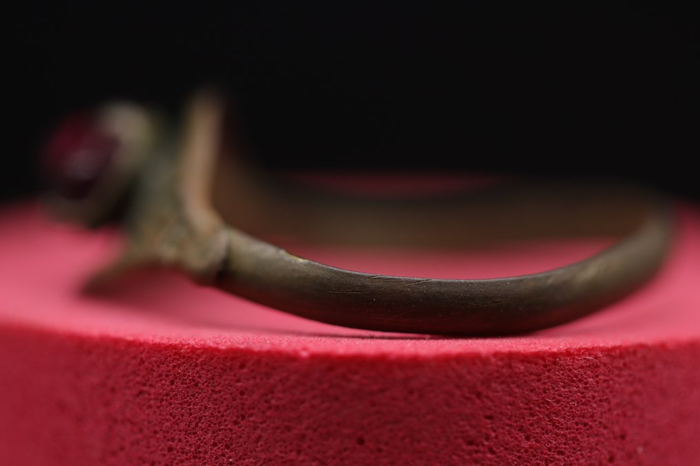 Μεσαιωνικός (Γοτθικός) Διακοσμημένο με μπρούντζινο μοβ πέτρα δαχτυλίδι - 2.3 cm (χωρίς τιμή ασφαλείας) #2.1