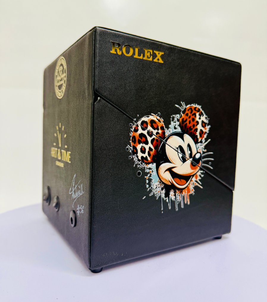 Vanessa Fodera (1981) - « TIME IS MONEY » ART & TIME (watch winder XXL automatic) #2.1