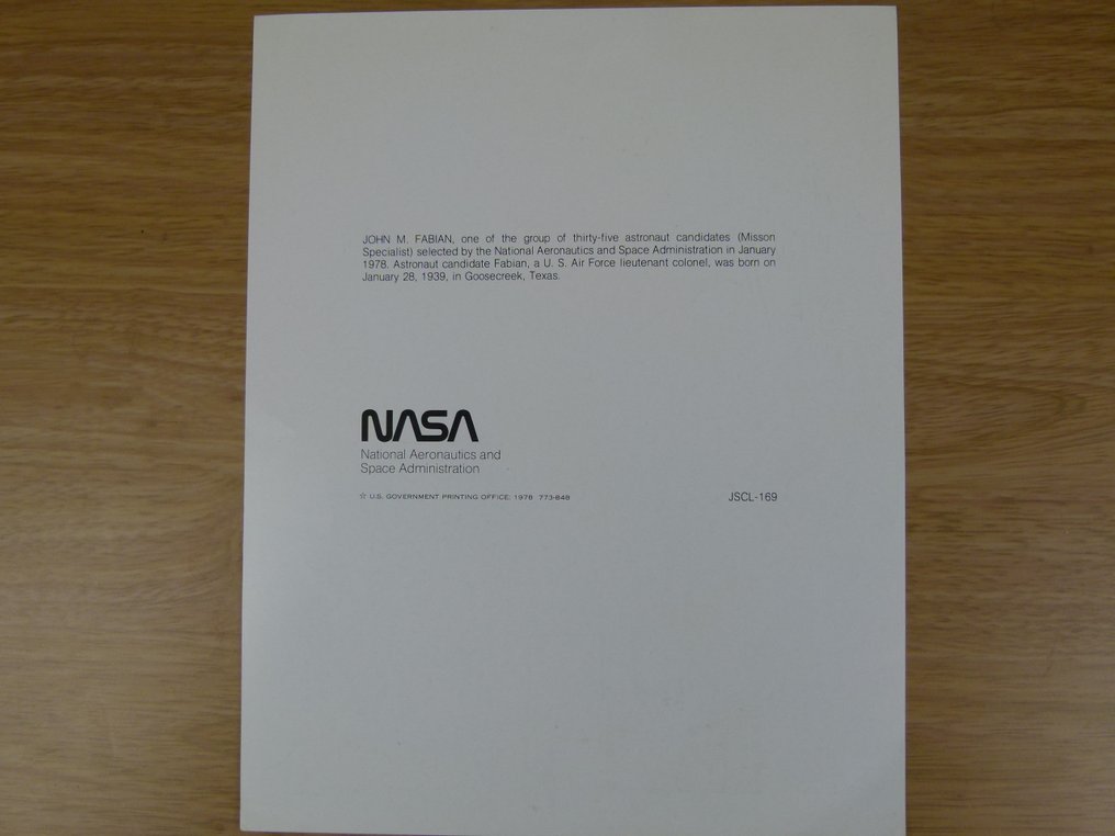 Military photograph - NASA astronaut signed astronaut John Fabian photo #1.0