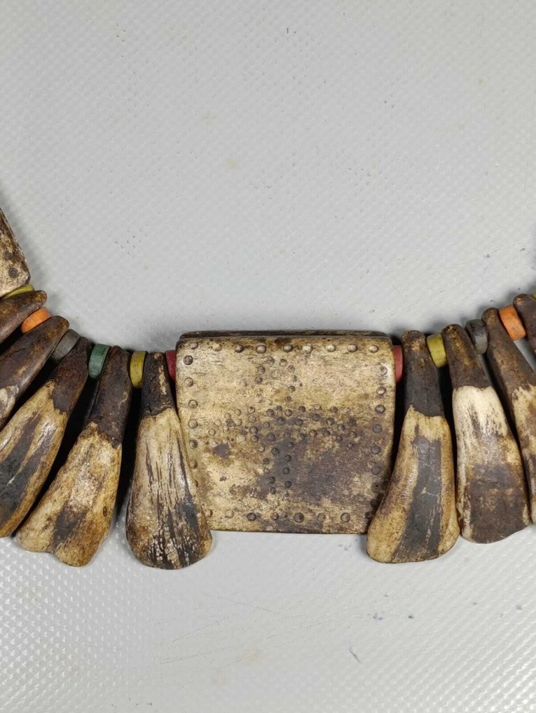 Collier - Naga - Myanmar #1.0